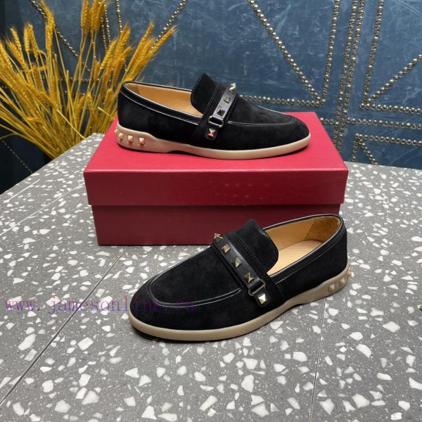 Valentino. The latest collection of Valentino features the most detailed and perfect classicj6e8skyv - Image 10