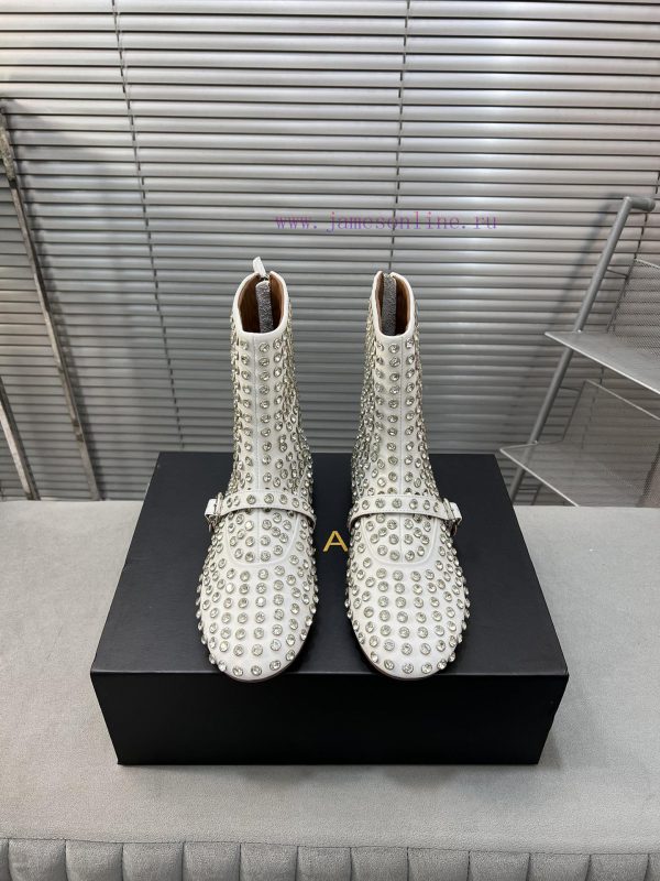 Alaia runway style flat bottomed rhinestone studded short boots ?A super popular and dazzlinw3nasvzo - Image 2