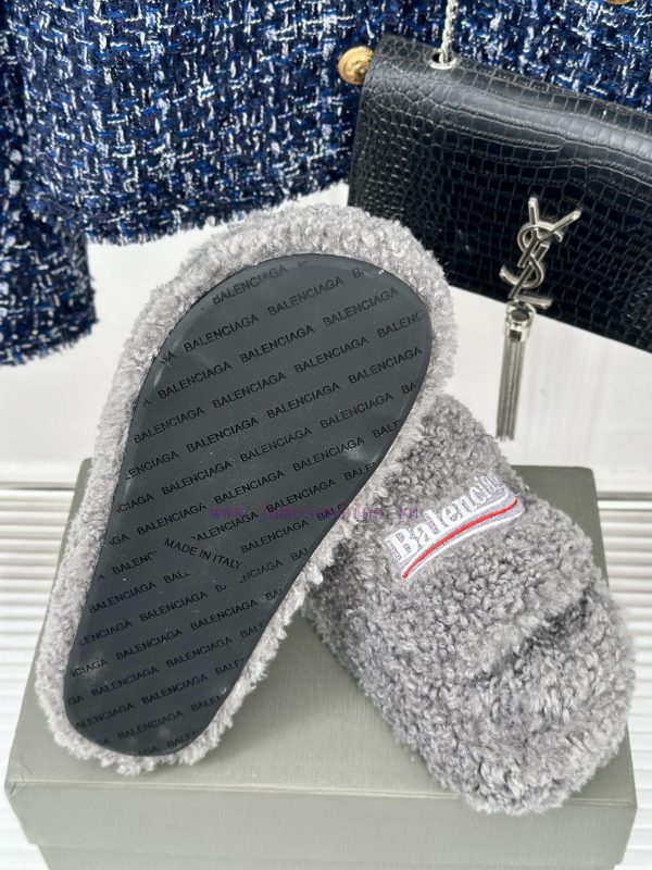 Balenciaga | Balenciaga 24S New Product Letter Embroidered Thai Thick Bottom Di Hairy Slippeqm4rz0ak - Image 10