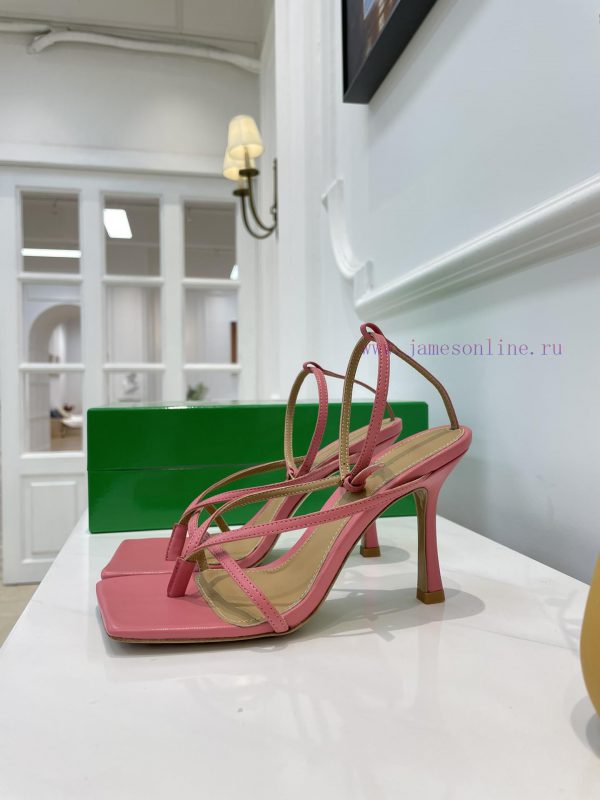 BV Butterfly Home 12 Color Strap Sandals Sky BlueBOTTEGA VENETA Strap Toe Sandals Continue tf3zxg4r4