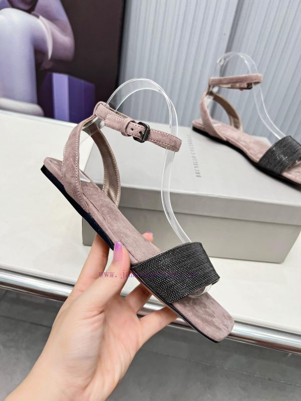 Brunello Cucinelli B C sandals are now available in new stylesImported cashmere fabric with ibufo5vb