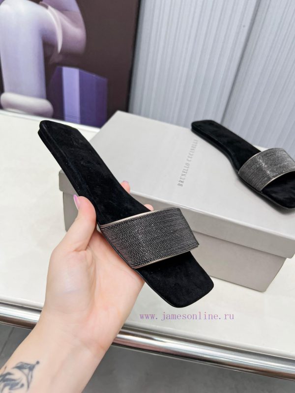 Brunello Cucinelli B C sandals are now available in new stylesImported cashmere fabric with nerptx2z