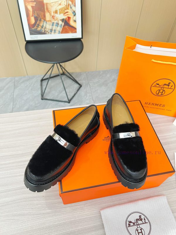 The top products of the 2024 autumn season, Hermes' new handmade shoes, are handmade and mus615htix1