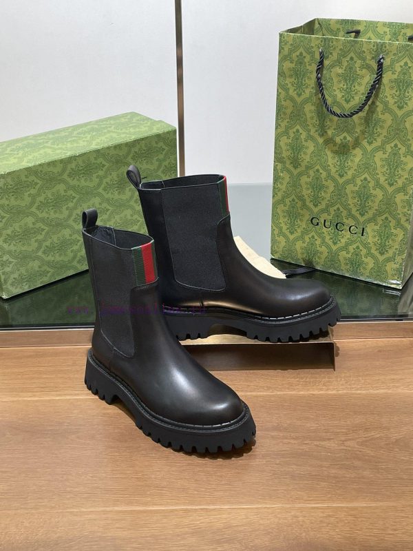 2024 Autumn/Winter Latest GUCCI Red and Green Ribbon Rubber Elastic Short Boots with Groove e1v257kx