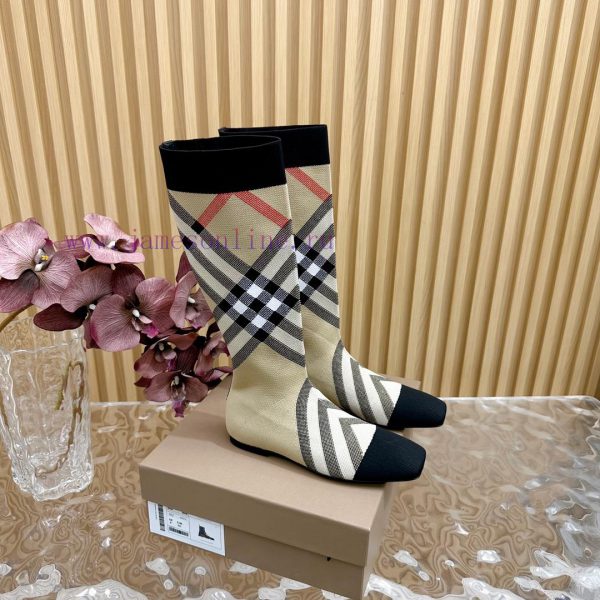 Burberry launches its latest square toe slim heel plaid elastic knitted socks boots in 2024—c16iruz9