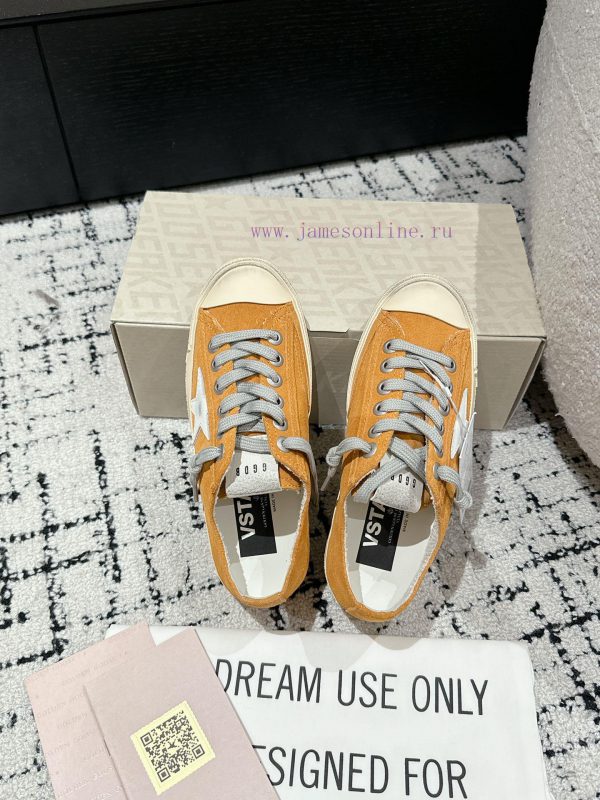 Top Couple Style??????????????????? | Golden Goose Deluxe Brand 24/New Apricot Skin White St5p60mpvm - Image 4