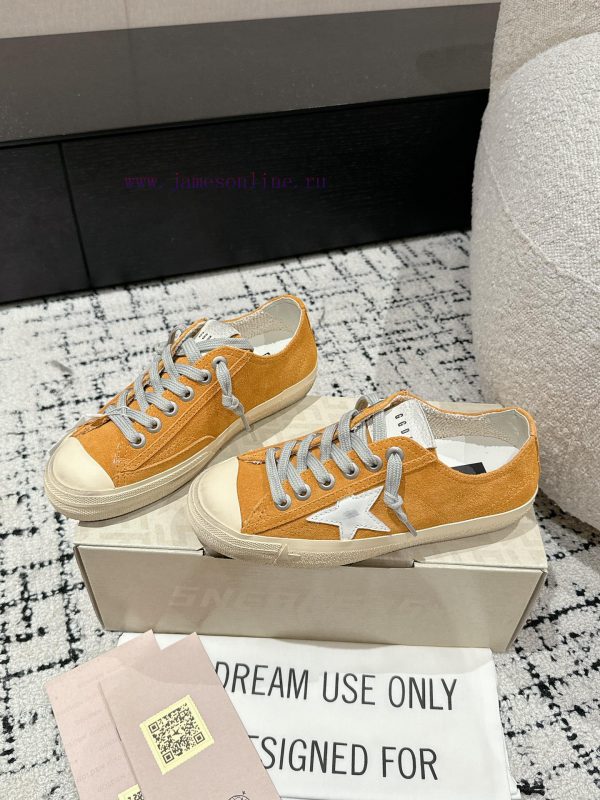 Top Couple Style??????????????????? | Golden Goose Deluxe Brand 24/New Apricot Skin White St5p60mpvm - Image 6