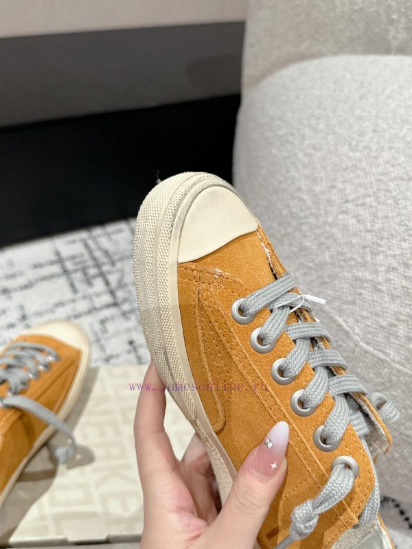 Top Couple Style??????????????????? | Golden Goose Deluxe Brand 24/New Apricot Skin White St5p60mpvm - Image 7