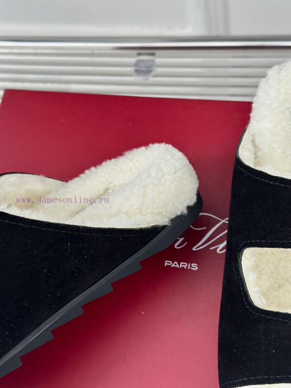 Top versionRoger Vivier | RV Double Diamond Button Hairy SlippersA pair of easy to wear slipzddwueqx - Image 7