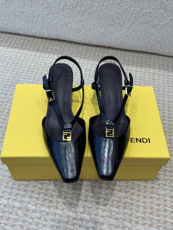 Fendi 24ss New FF Gold Buckle Hollow High Heel SandalsFeaturing FF Baguette decorative buckl3hlfgiii