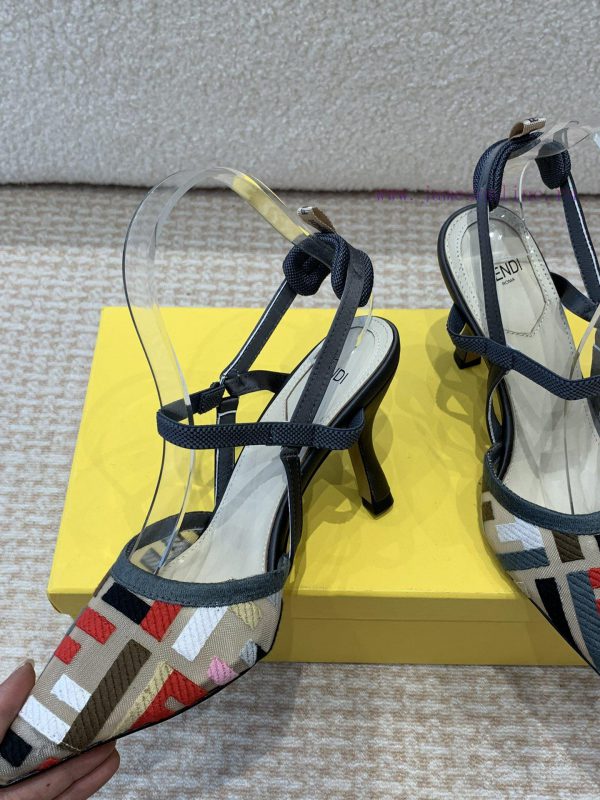 Fendi 24ss Fendi series double FF pointed high-heeled sandalsA must-have FF trailer every ye2orvgaia - Image 9