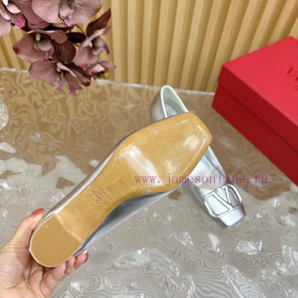 -- New Warren——————2024 Top Quality Valentino Coarse Heel Mary Jane Single Shoes with Exquis28v4jh87 - Image 10