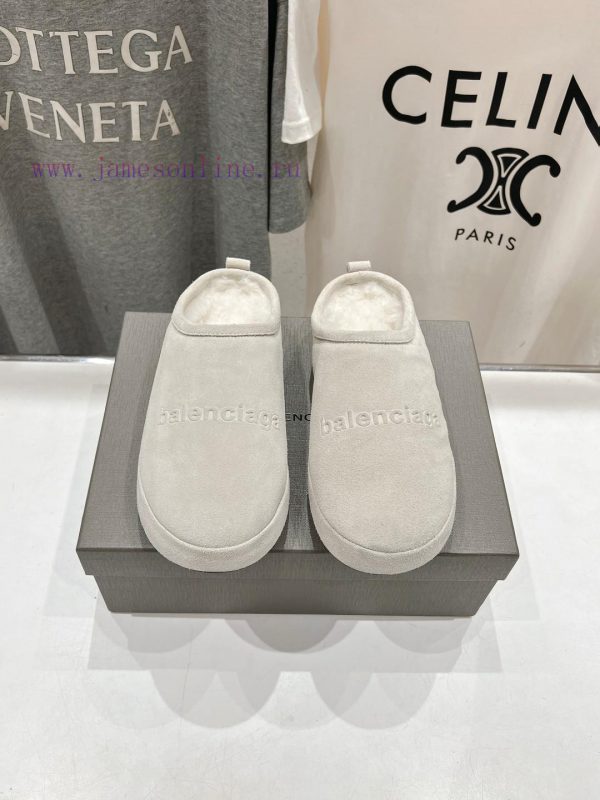 BALENCIAGA * Balenciaga 24ss Autumn/Winter New Wool Slippers Snow BootsOne of the must-have z6z1o5v2