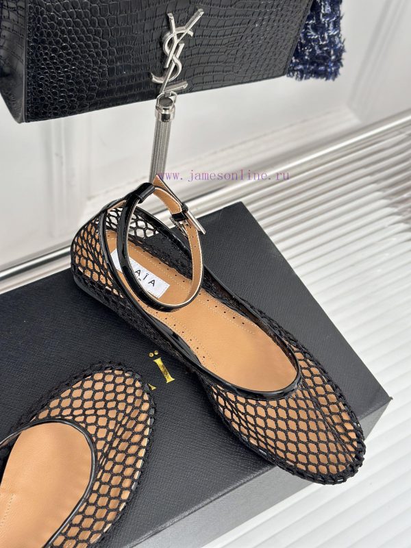 AlAIA | Classic retro mesh Mary Jane shoes from AlAIAFull of girlish style, with both modernwv0mya06 - Image 6
