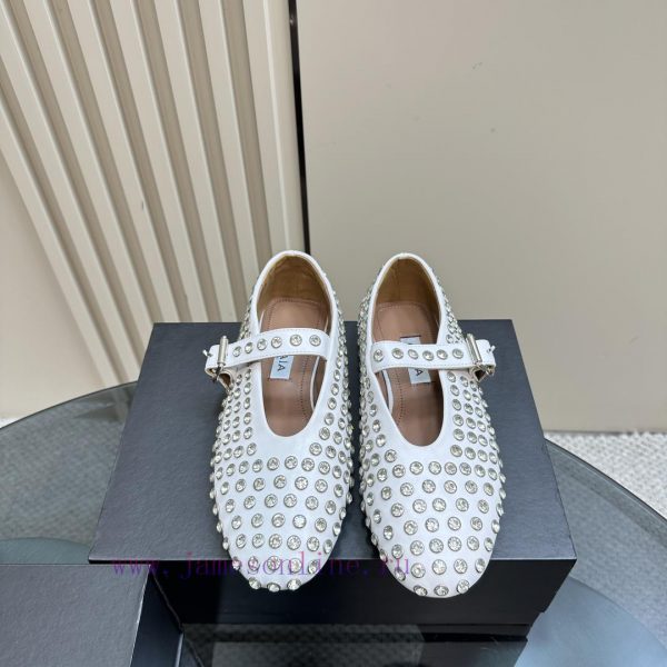 The mostALAIA | French high-end first tier high-end brandAzzedine Alaia, the last artist in 3d4exhfx - Image 3