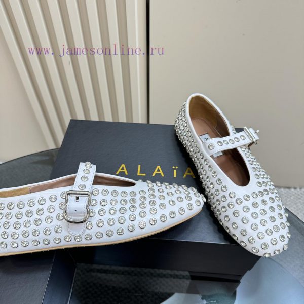 The mostALAIA | French high-end first tier high-end brandAzzedine Alaia, the last artist in 3d4exhfx - Image 4