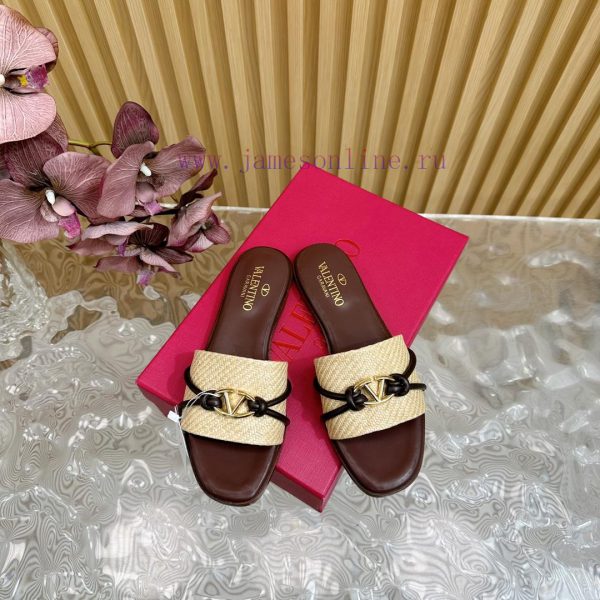 -- New Warren——————2024 Top Quality Valentino Woven Slippers with Exquisite Texture ️ Very e9zjj80zz - Image 4