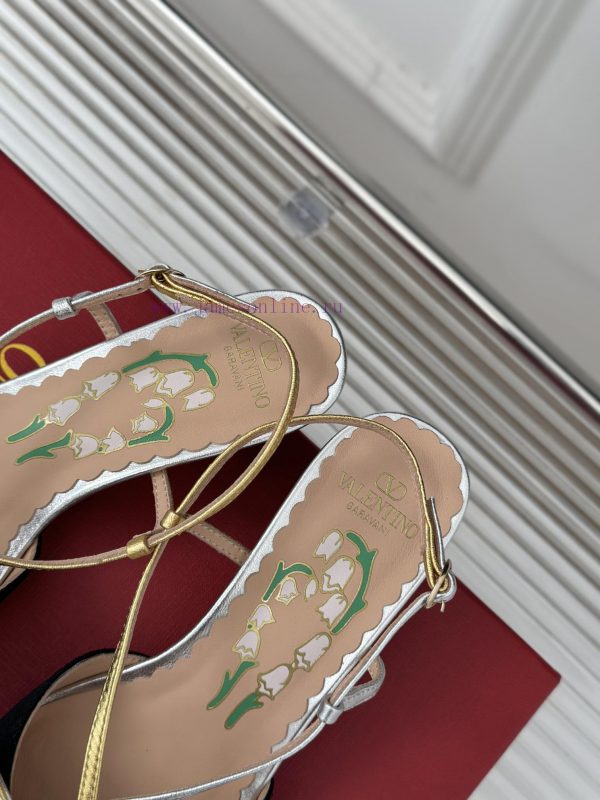 Valentino/Valentino 25ss Early SpringNew Butterfly Knot SandalsHighly recognizable personal 9osc9lo1 - Image 9