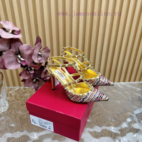 -- New Warren——————2024 Top Valentino Paris Fashion Show launches Valentino mesh studded san9aj349c0