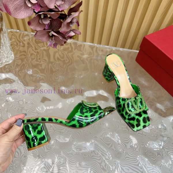 Valentino's newly developed diamond buckle patent leather high-heeled sandals series————————fodmhp1o - Image 7