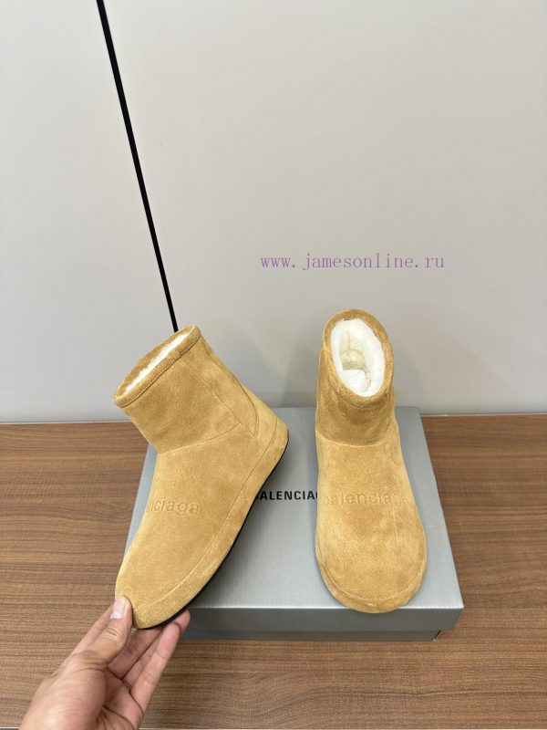 ?????????? Balenciaga's new snow bootsTop tier super popular Balenciaga Mao TuoFashion blogg7v2jfsql - Image 8