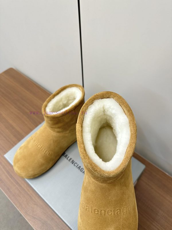 ?????????? Balenciaga's new snow bootsTop tier super popular Balenciaga Mao TuoFashion blogg7v2jfsql - Image 9