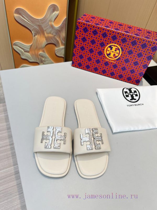 Tory Burch offers seven color options in sizes 35-43vsoxwsgl