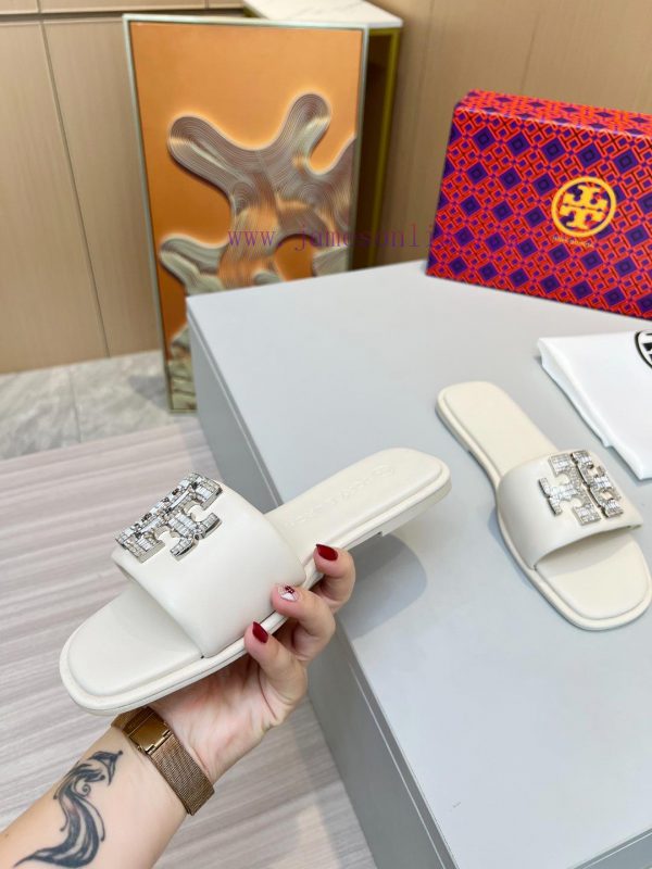 Tory Burch offers seven color options in sizes 35-43vsoxwsgl - Image 10
