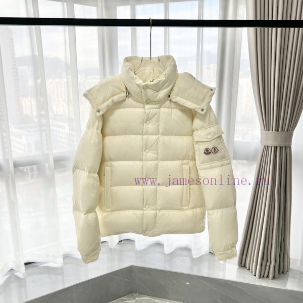 𝐌𝐎𝐍𝐂𝐋𝐄𝐑/Mongolian 70th Anniversary Limited Edition Down Jacket𝗠𝗼𝗻𝗰𝗲𝗿 Mengkelai Mengkou Maya 9k76fhu9