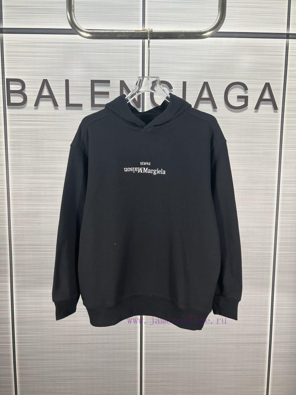 𝐌𝐚𝐢𝐬𝐨𝐧 𝐌𝐚𝐫𝐠𝐢𝐞𝐥𝐚 Majira 2024 autumn/winter MM6 high-density embroidered logo heavyweight nich zk31j8b7