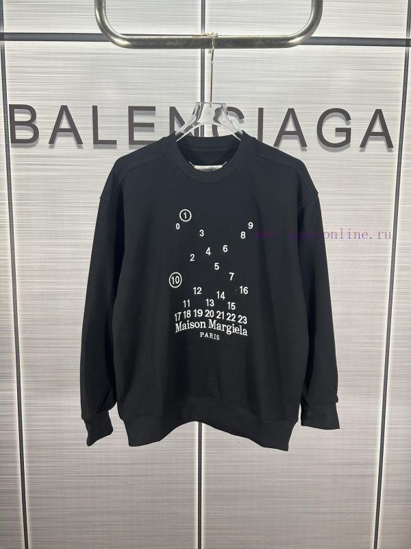 𝐌𝐚𝐢𝐬𝐨𝐧 𝐌𝐚𝐫𝐠𝐢𝐞𝐥𝐚 Magira 2024 autumn/winter MM6 high-density digital embroidery logo heavyweig n7fs0a1n