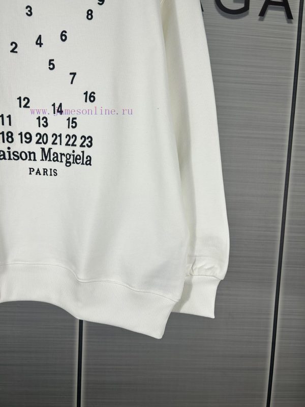 𝐌𝐚𝐢𝐬𝐨𝐧 𝐌𝐚𝐫𝐠𝐢𝐞𝐥𝐚 Magira 2024 autumn/winter MM6 high-density digital embroidery logo heavyweig 7jqzqkj4 - Image 8