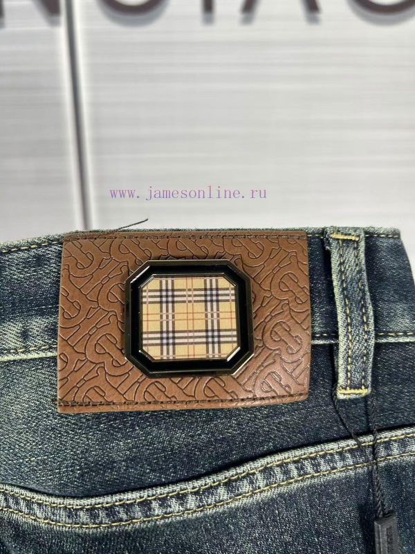 High version Givenchy GVC jeans, the latest autumn product of 2024, available for sale simul 653qpk33 - Image 4