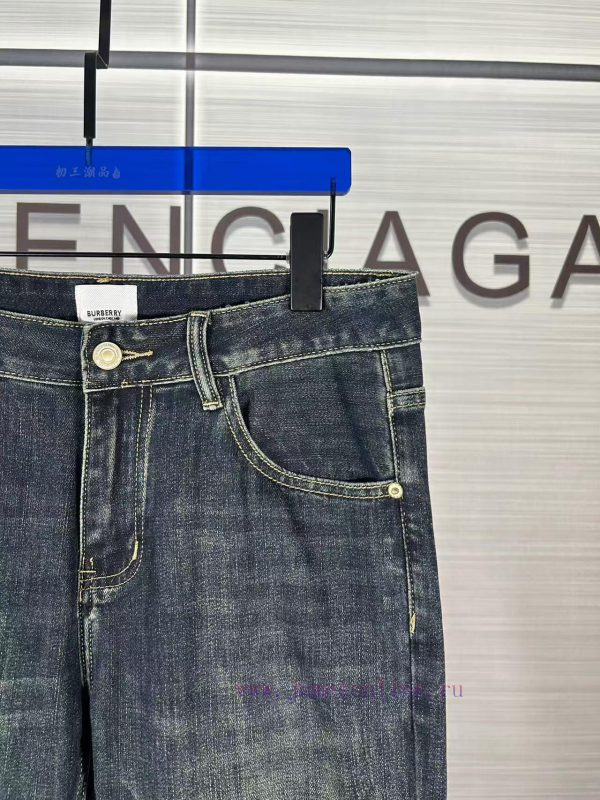 High version Givenchy GVC jeans, the latest autumn product of 2024, available for sale simul 653qpk33 - Image 6