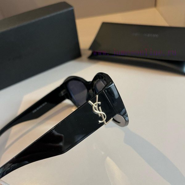 Zhou Yangqing's YSL Black Super SunglassesMetal YSL logo with nose pad,Black and gold are al9co0cmgr - Image 4