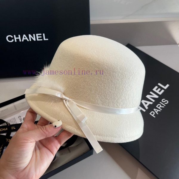 Miumiu autumn and winter new woolen hat, wool basin hat, 100% wool fabric, black and white cn1dvl4dk - Image 3