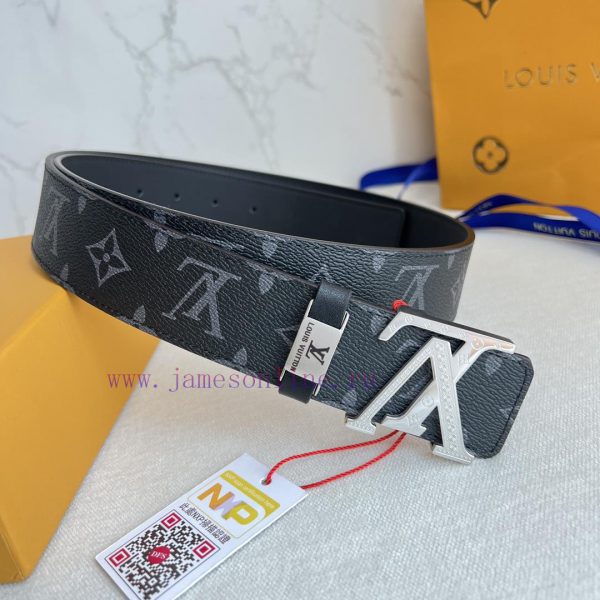 LV... Louis Vuitton Belt and BeltsHanging buckle, classic pure steel hollow hanging buckle, 5u5b4nbf