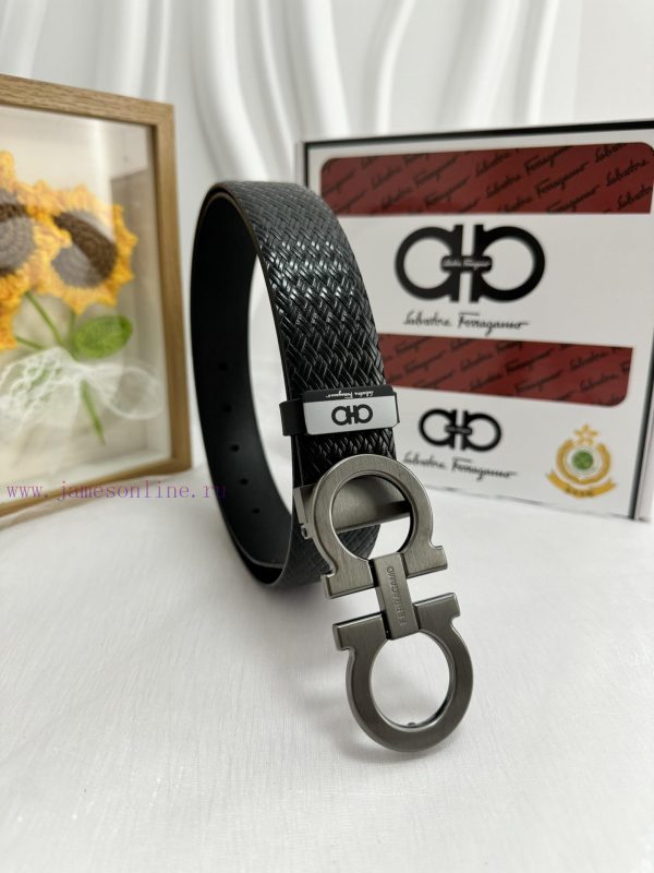 Filag CurtainMaterial: Leather Belt with 100% Head Layer. The leather belt is guaranteed to f72c5b0j