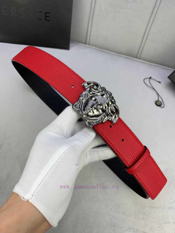Width 4.0cm, Versace. This plain matte bottom waistband is adorned with the iconic Versace M w6ogp4yj