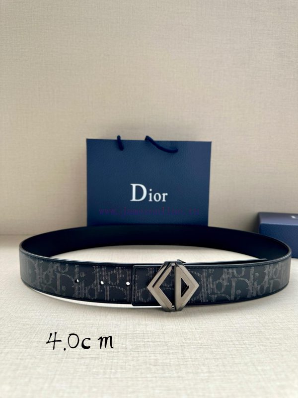 This 40mm double-sided belt with a width of 4.0cm combines elegant temperament with modern s zrvkz7rt