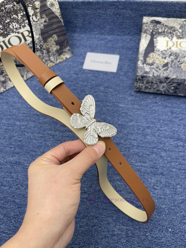 Dior 550 2.0cmThis 30 Montaigne Avenue belt is inspired by a handbag of the same name and is bly6h87p