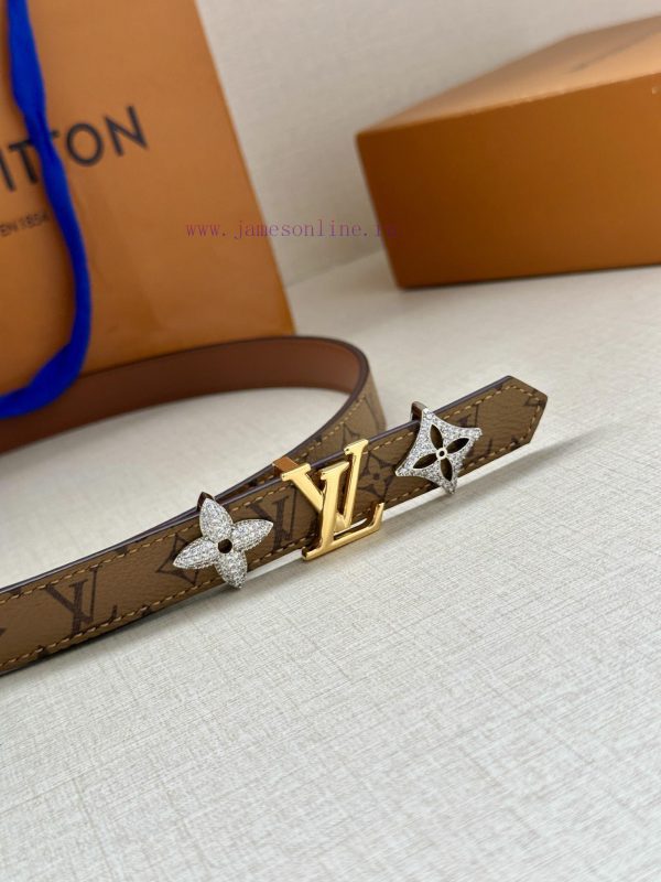 The 2.0-wide LV Trio double-sided belt is made of delicate cowhide leather and Monogram canv ebnrpzt7 - Image 4