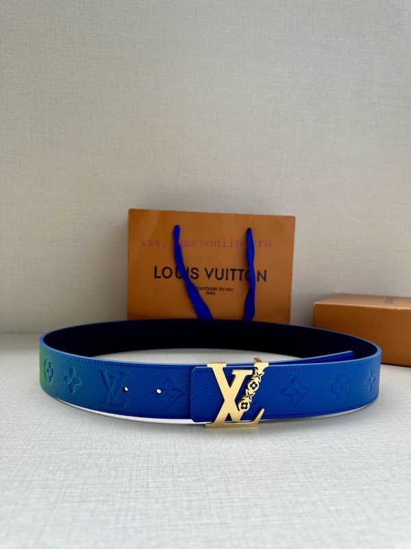 4.0-wide luxury modern Taurillon leather, adorned with elegant and stylish LV initials soft 3o3ihk2r