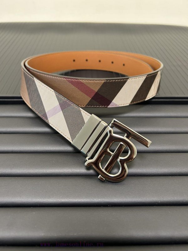 Burberry. BurberryA complete set of high-quality tail clip fasteners with a width of 35mm, p 4vk4qw1d