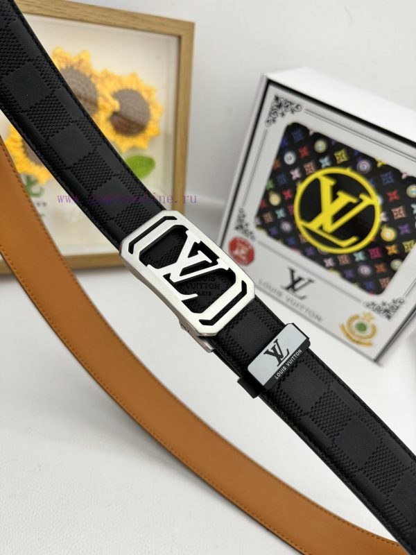 LV... Louis Vuitton automatic beltMaterial: Leather Belt with 100% Head Layer. The leather b tztffrlj - Image 8