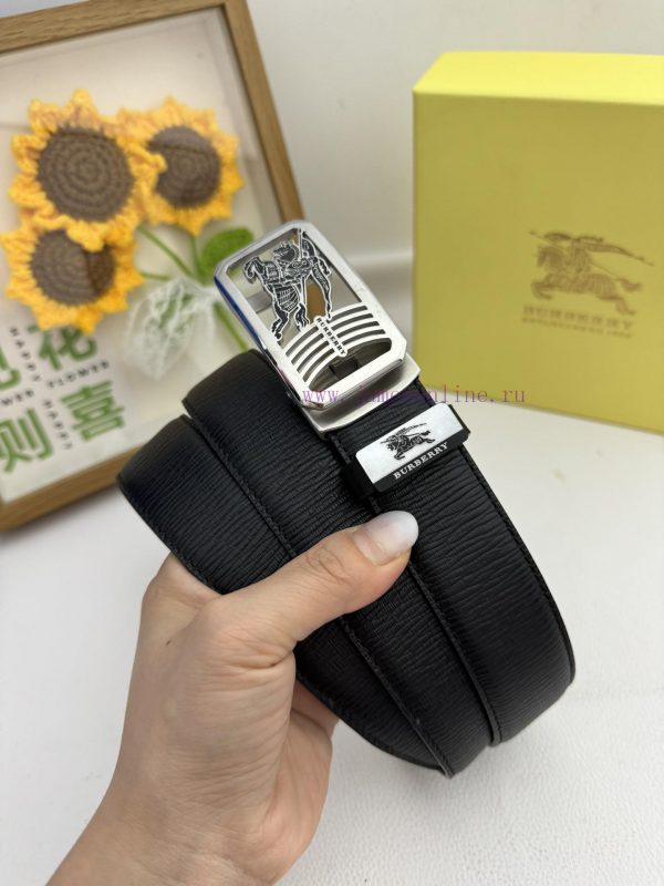 Burberry automatic beltMaterial: Leather Belt with 100% Head Layer. The leather belt is guar dyzd4n1h