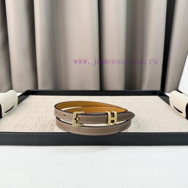 Calfskin waist belt, paired with palladium plated buckle, finely polished and diamond sparkl cacdahwg - Image 4