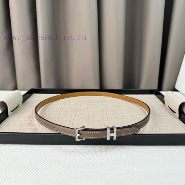 Calfskin waist belt, paired with palladium plated buckle, finely polished and diamond sparkl jtazv51u