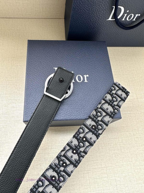 Dior's 3.5cm wide gold trimmed brass waistband buckle is a new addition to the spring collec gka3trer - Image 7