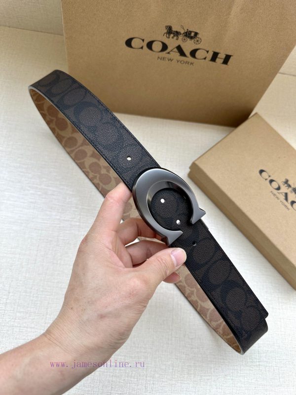 The 3.7cm wide COACH double-sided waist belt is made of one side of black/khaki fabric and c gttw1n1y